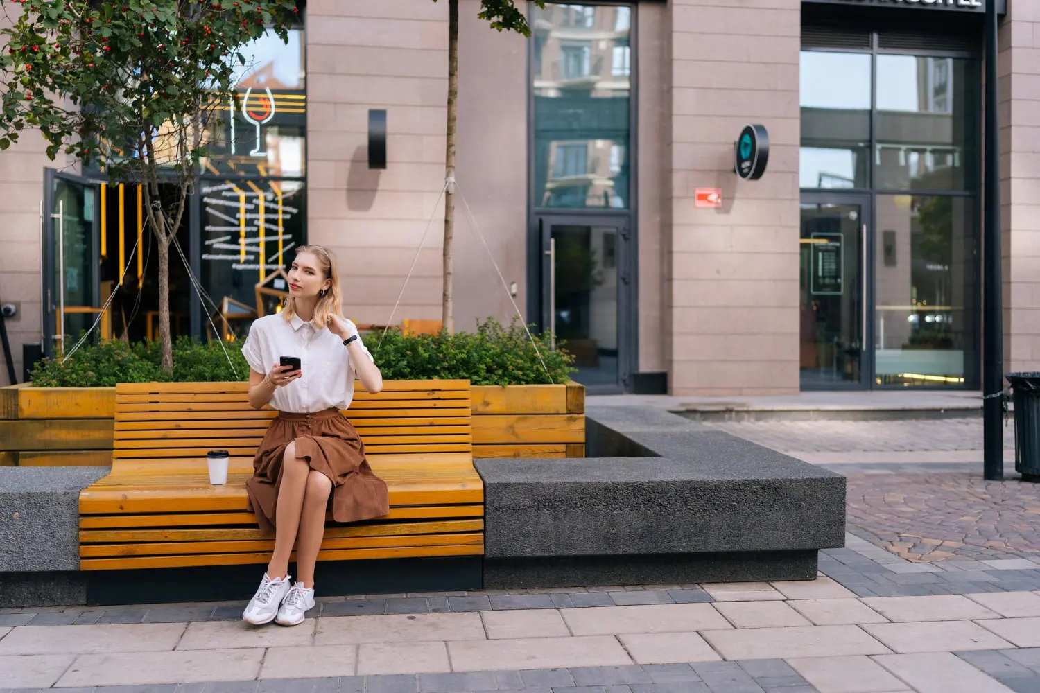Comment choisir le mobilier urbain extérieur pour améliorer l’esthétisme de votre ville?