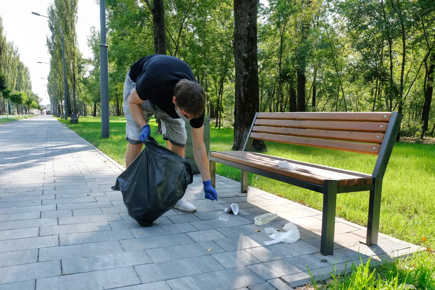 Comment entretenir le mobilier urbain original pour une durée de vie prolongée?