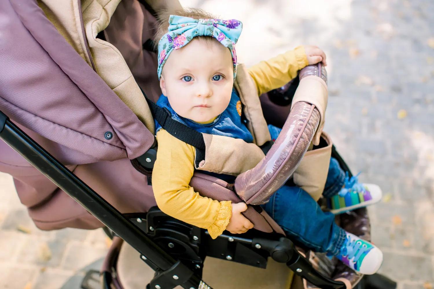 Compact Backup Carriers: Choosing the Perfect Fit for Your Mini Adventures