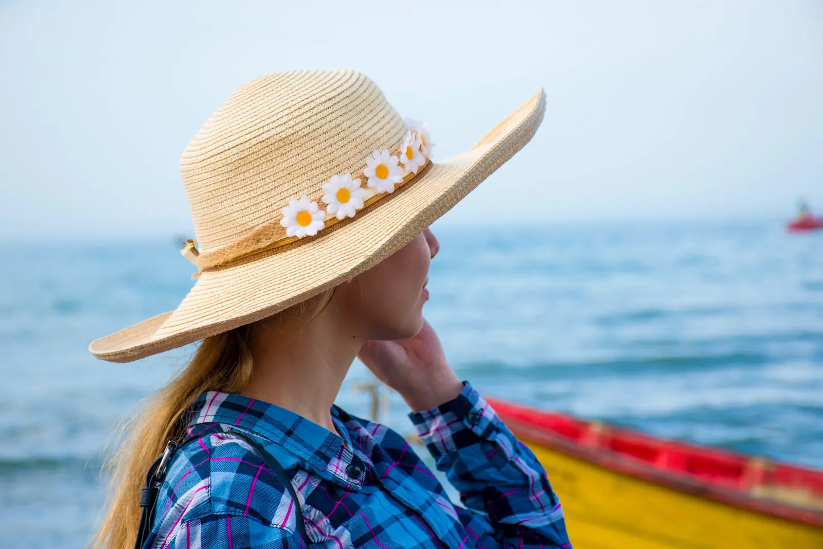 Top 5 des chapeaux de vacances pour un look d’été parfait